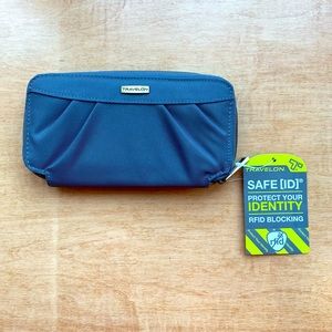 Travelon Grey Wallet With Purple Interior, NWT!